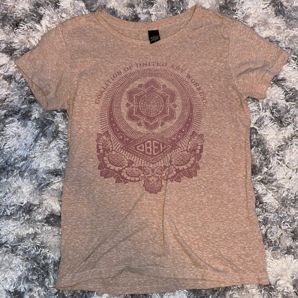 Obey Tops - Obey t-shirt